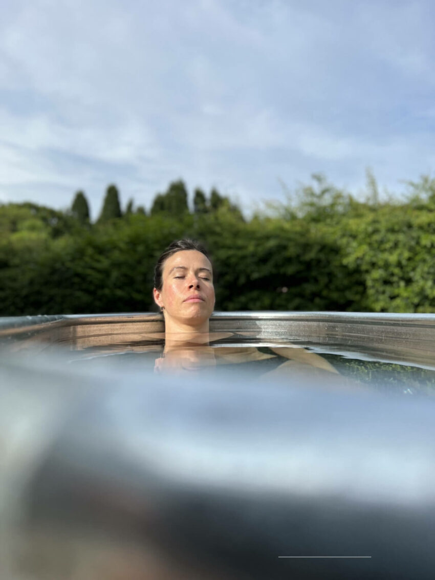 Benefits of cold water immersion therapy for menstrual cycles Urban